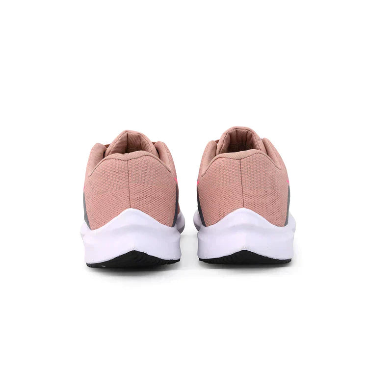 TÊNIS NIKE DINAMIC FIT NUDE PINK